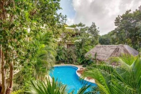 Condo Complex with an Alluring Pool & Tropical Vibes by Stella Rentals Eigentumswohnung in Tulum