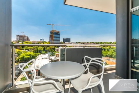 View (from property/room), Balcony/Terrace, Quiet street view