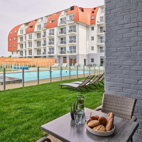 Holiday Suites Zeebrugge Condo in Bruges