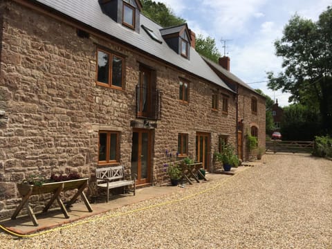 Woodmill Farm Apartment Bed and Breakfast in Forest of Dean