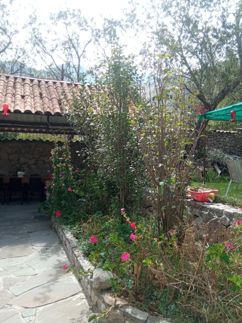 Casa de Mama Valle - Urubamba Nature lodge in Madre de Dios, Peru