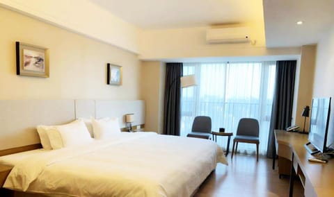 Yuwa Serviced Residence Apartment hotel in Guangzhou
