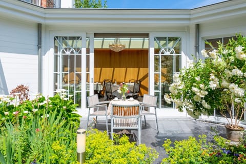 Patio, Balcony/Terrace