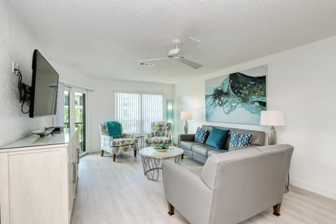 Absolute Anna Maria-Private Beach Access-Heated Pool-Water Views From Every Room Appartement in Bradenton Beach