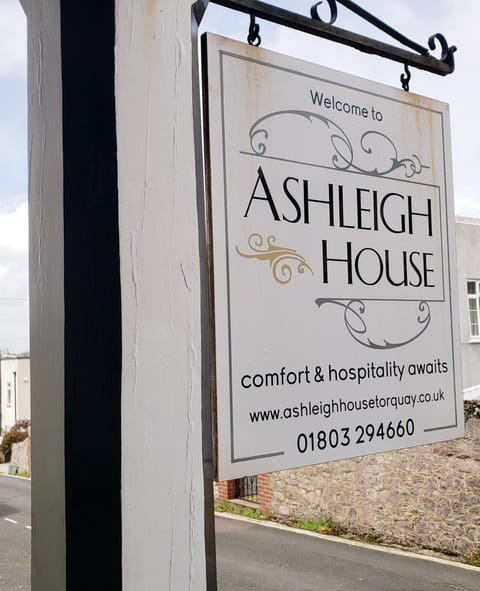 Ashleigh House Bed and Breakfast in Torquay