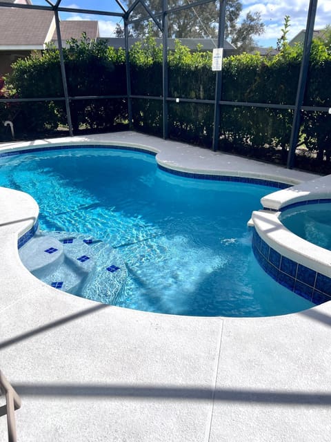 Hot Tub, Pool view, Swimming pool