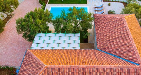 Bird's eye view, Garden view, Pool view
