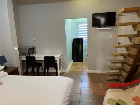 Studio 7 on Risa Apartment in Port Elizabeth