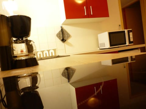Coffee/tea facilities, Kitchen or kitchenette