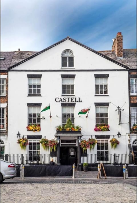 Y Castell Hotel in Caernarfon