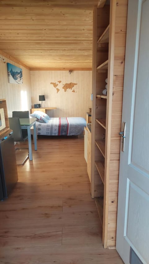 Entre Lac Et Montagnes Apartment in Haute-Savoie