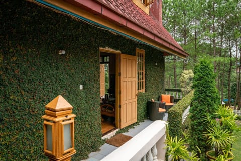 Hillock Villa Bed and Breakfast in India