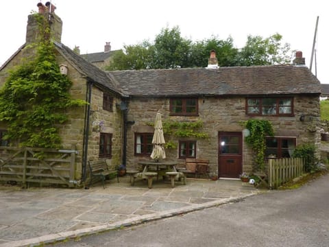 Colourmill cottage House in Staffordshire Moorlands District