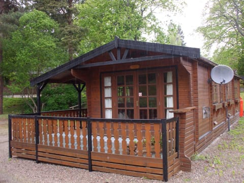 Lurchers Cabin Aviemore Chalet in Aviemore