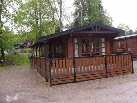 Lurchers Cabin Aviemore Chalet in Aviemore