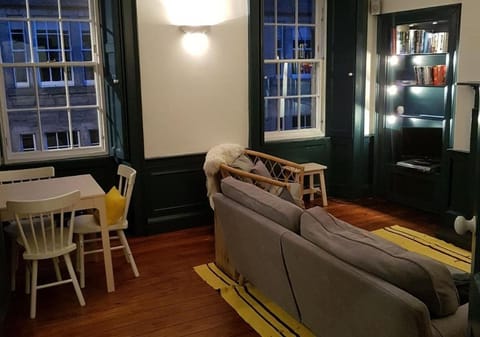 Thistle Suite city centre Apartment in Edinburgh