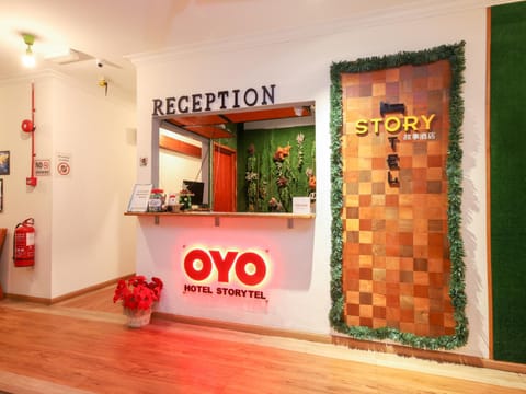 Super OYO 218 Storytel Hotel in Kota Kinabalu