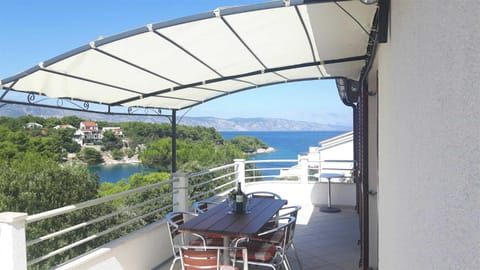 View (from property/room), Balcony/Terrace, Sea view