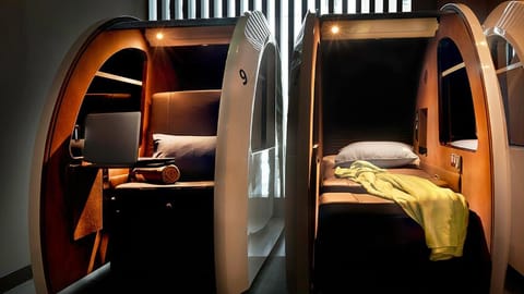 sleep 'n fly Sleep Lounge, A-Gates Terminal 3 - TRANSIT ONLY Capsule hotel in Al Sharjah