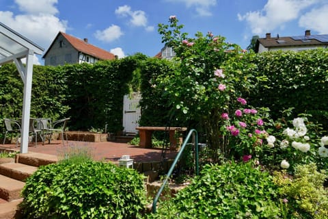 Garden, Balcony/Terrace