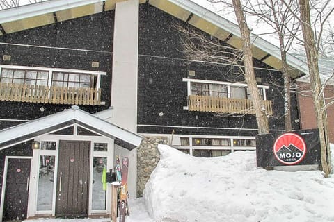 Mojo Lodge Hakuba Chambre d’hôte in Hakuba