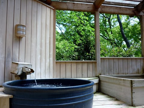 Open Air Bath, Public Bath