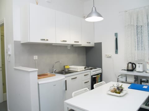 Newly Renovated Apt in Kolonaki Apartment in Athens