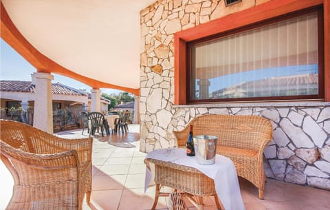 Beautiful Home In Costa Rei -ca- With Kitchen House in Costa Rei