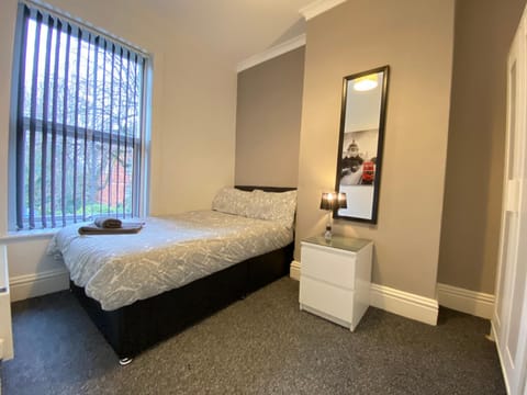 Ruskin Place by SG Property Group Casa in Crewe