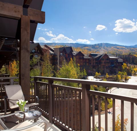Capitol Peak Lodge - CoralTree Residence Collection Nature lodge in Snowmass Village