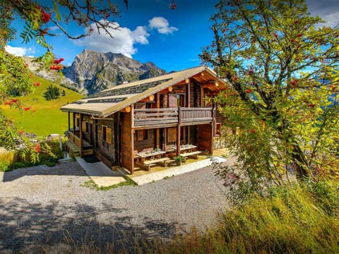 Property building, Spring, Day, Natural landscape, Mountain view