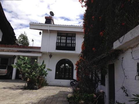 Mansion Samzara Hosteleria Hotel in Quito