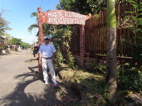 Hostal Rancho Sabor Isleño - Ometepe Alojamiento y desayuno in Nicaragua