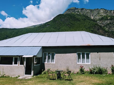 Guest House in Zhabeshi Lali Bed and Breakfast in Georgia