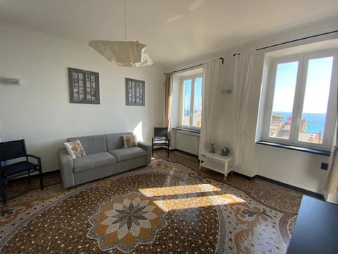 Living room, Photo of the whole room, Seating area, Sea view