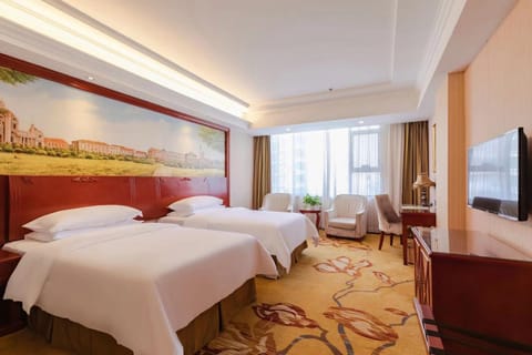 Vienna Hotel Shenzhen Bao'an Xin'an Hotel in Shenzhen