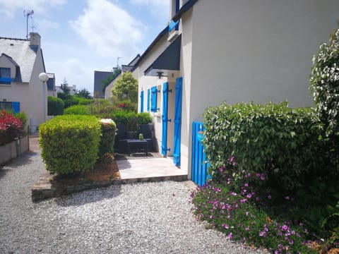 Patio, Facade/entrance