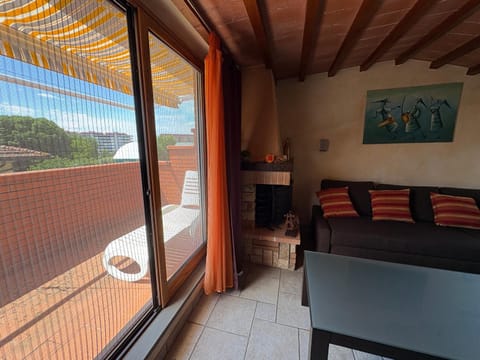 Balcony/Terrace, Living room