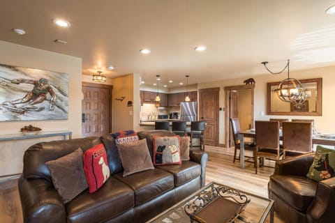 Bear Claw 311 - Ski-in Ski-out Condo! Apartment in Steamboat Springs