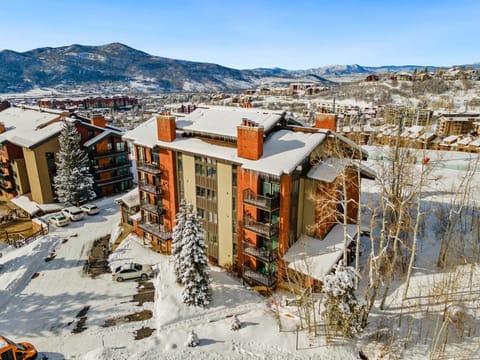 Bear Claw 401 - Bear Claw I Building Condo in Steamboat Springs