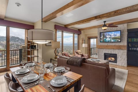 Edgemont 2602 - Luxury Ski-in Ski-out Condo Apartment in Steamboat Springs