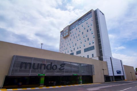 City Express Plus by Marriott Mundo E Hotel in Mexico City