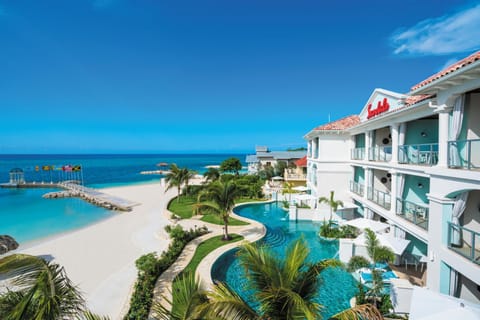 Property building, Beach, Pool view