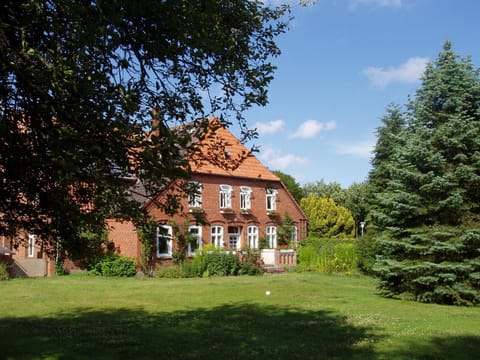 Property building, Garden, Garden view