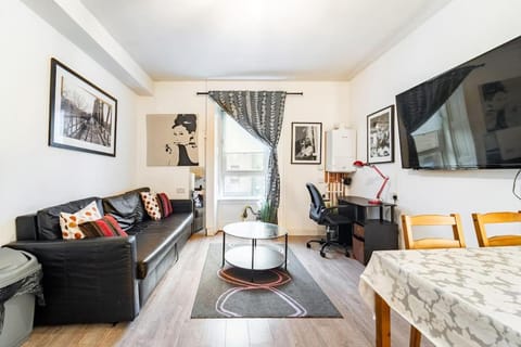 Charles Apartment Apartment in Aberdeen