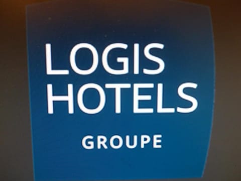 Logis Hôtel Louise de Savoie Hotel in Blois