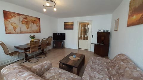 2-Zimmer-Ferienwohnung-im-1-Obergeschoss Apartment in Lubeck