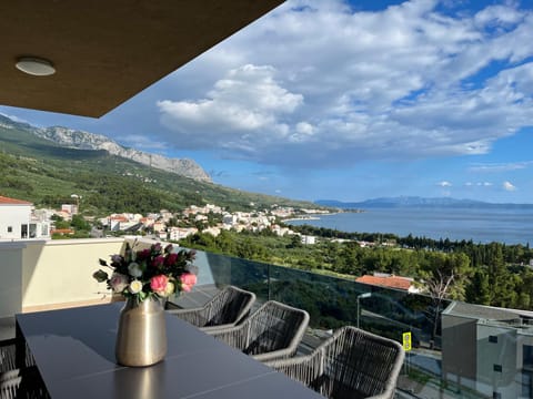 View (from property/room), Balcony/Terrace, Sea view