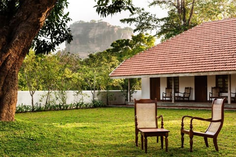 EKHO Sigiriya Hotel in Dambulla