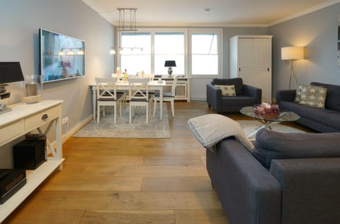 Haus-Strandburg-Wohnung17-25980-Westerland Apartment in Sylt